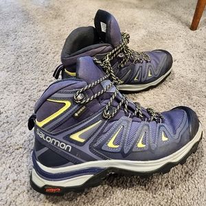Salomon- X Ultra 3 Mid GTX Hiking Boots